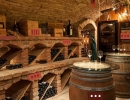 脱出ゲーム Restaurant Wine Cellar Room